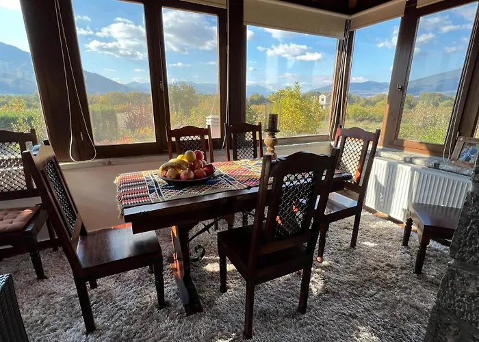 Mountain View - Full Villa
